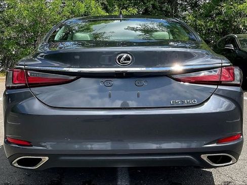 Used 2024 Lexus ES 350 w/ Premium Package FWD image 5