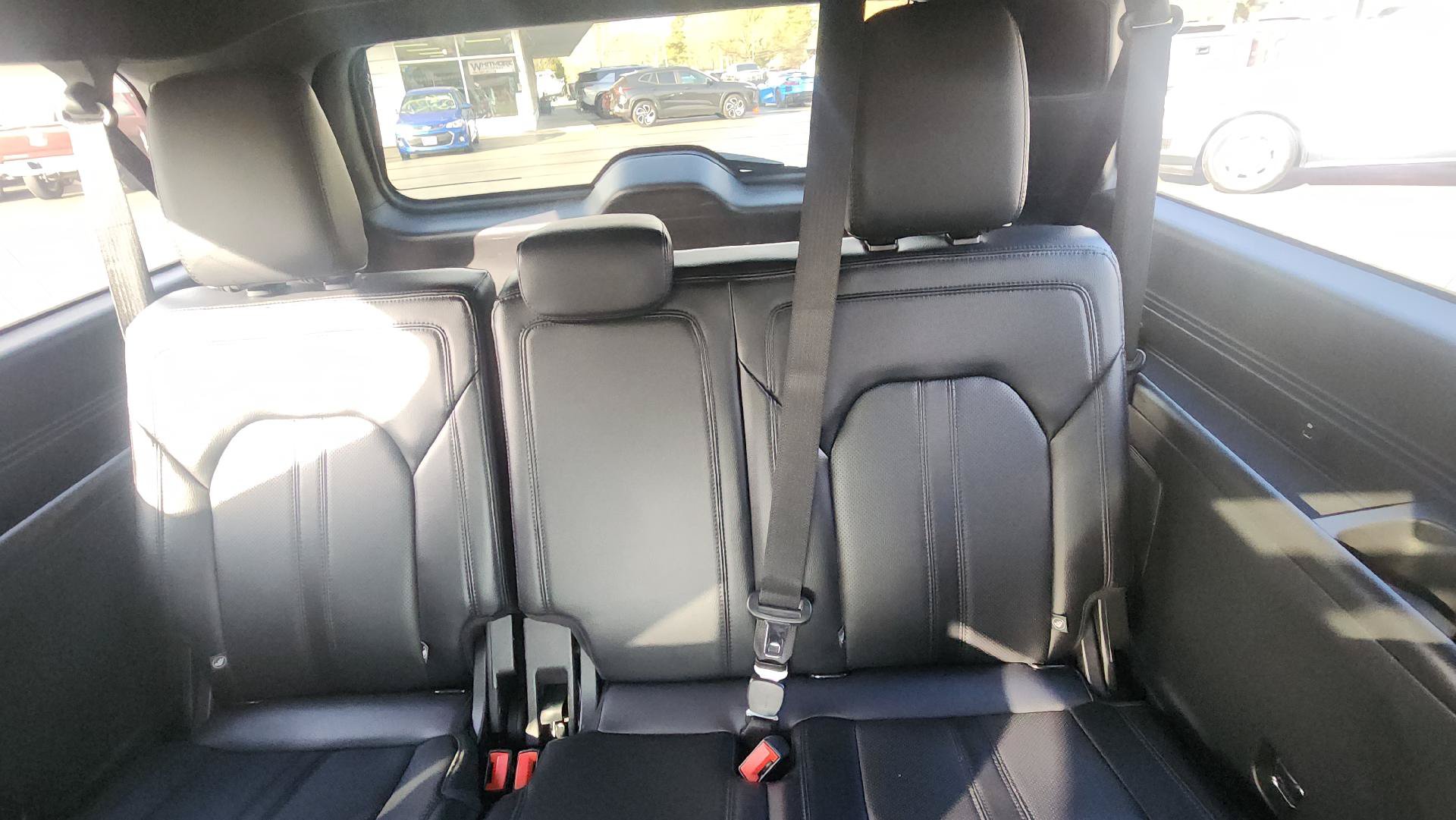 Used 2019 Ford Expedition Max Limited w/ Special Edition Package AWD/4WD image 11