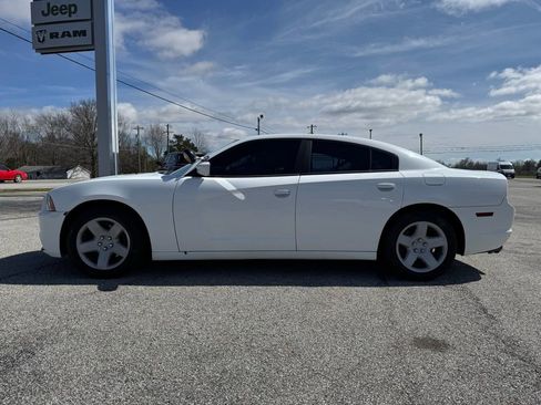Used 2012 Dodge Charger Police image 2