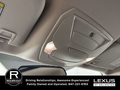 Used 2017 Ford Escape SE image 10