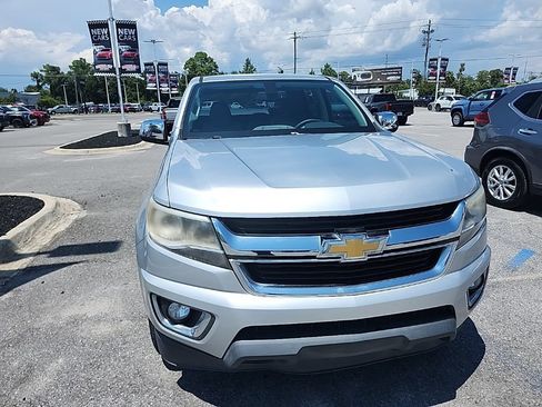 Used 2015 Chevrolet Colorado LT w/ Luxury Package RWD image 24