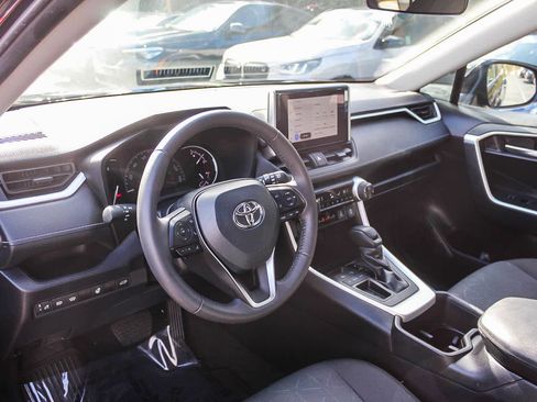 Used 2024 Toyota RAV4 XLE image 17