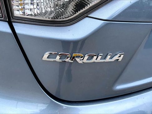 Used 2024 Toyota Corolla SE w/ SE Premium Package FWD image 30