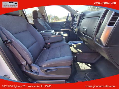 Used 2019 Chevrolet Silverado 1500 LT image 12