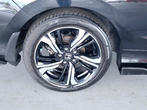 Used 2016 Honda Civic Touring image 5