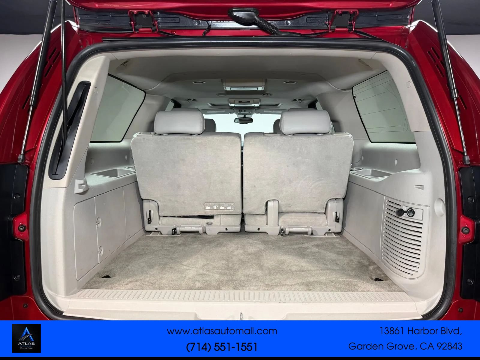 Used 2012 Chevrolet Suburban 2500 LT AWD/4WD image 14