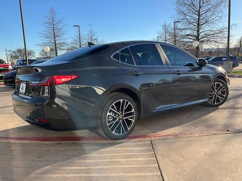 New 2026 Toyota Camry XLE image 5