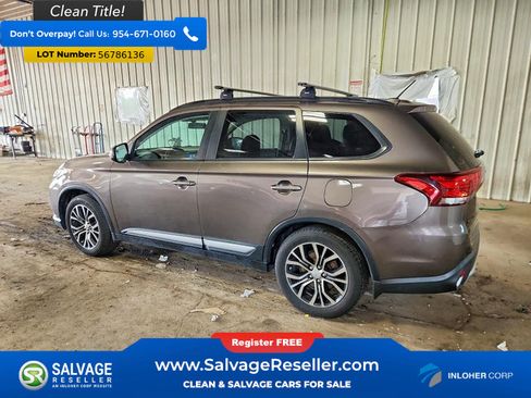 Used 2016 Mitsubishi Outlander SEL FWD image 3