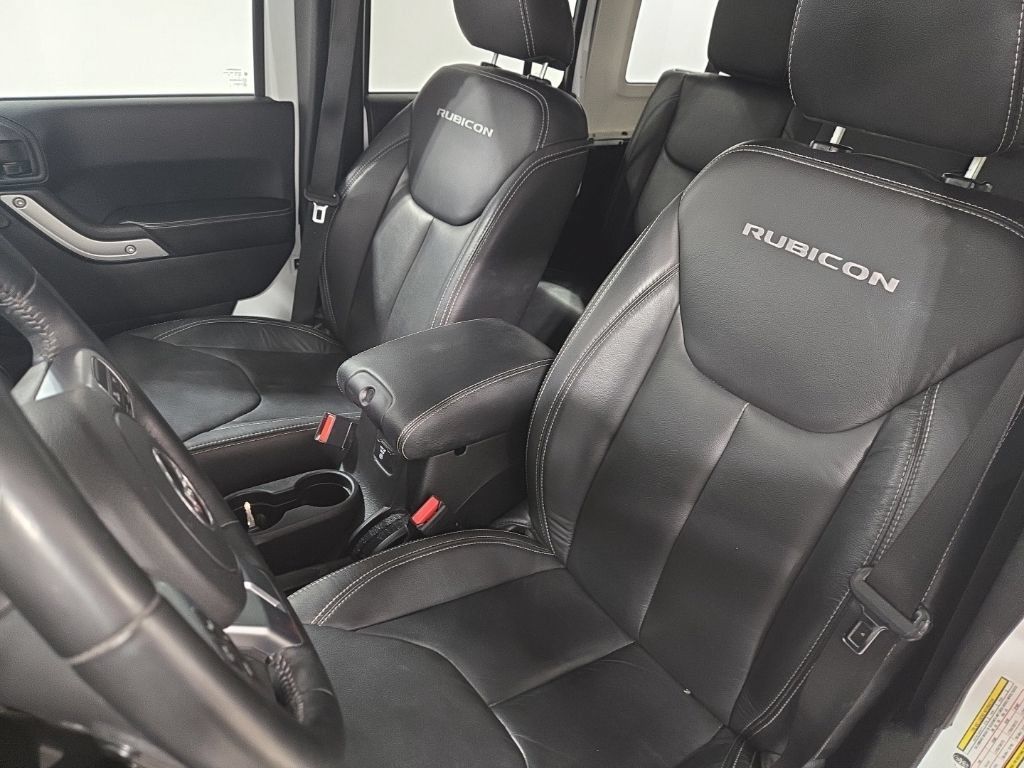 Used 2017 Jeep Wrangler Unlimited Rubicon AWD/4WD image 22
