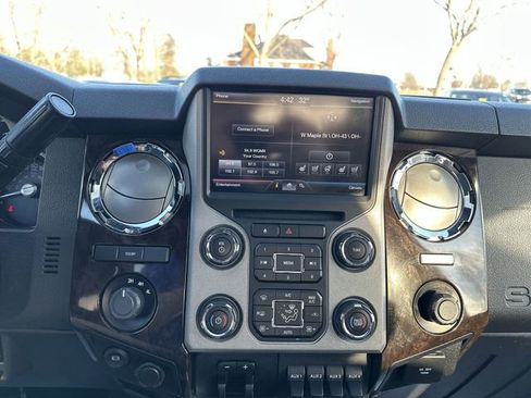 Used 2015 Ford F350 Platinum image 14