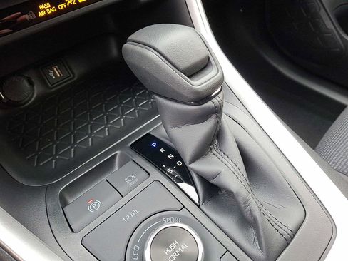 New 2025 Toyota RAV4 LE image 15