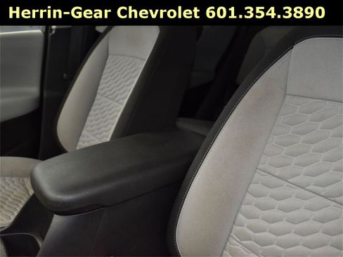 Used 2019 Chevrolet Equinox LT image 14