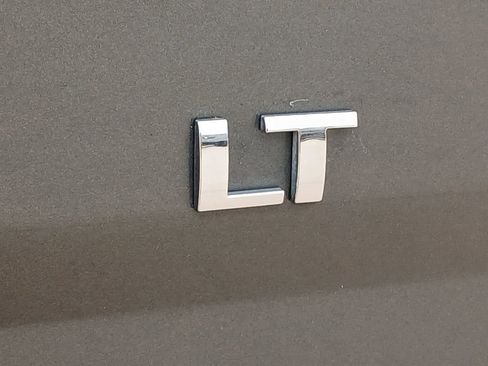 Certified 2017 Chevrolet Colorado LT w/ Luxury Package, Chrome image 21