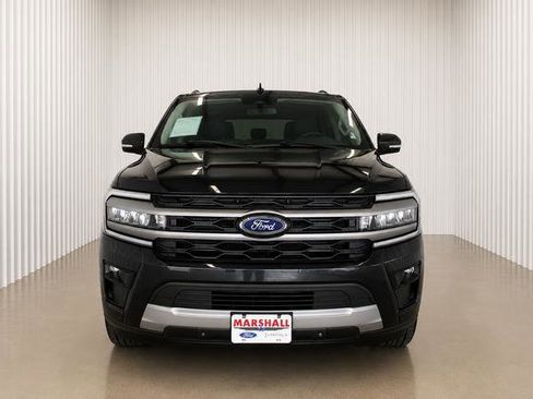 Used 2024 Ford Expedition XLT RWD image 5
