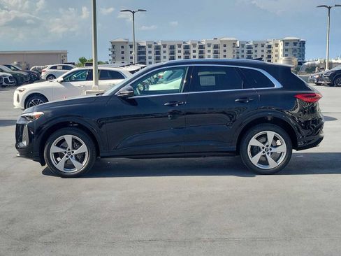 Certified 2025 Audi Q5 Premium Plus w/ Premium Plus AWD/4WD image 3