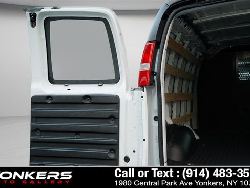 Used 2024 Chevrolet Express 2500 w/ Driver Convenience Package image 13