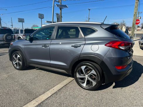 Used 2016 Hyundai Tucson Sport image 5