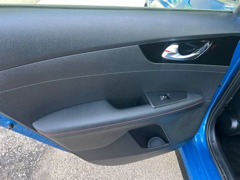 Certified 2022 Kia Forte GT w/ GT2 Package FWD image 10