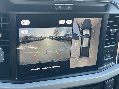 New 2026 Ford F450 XLT w/ XLT Premium Package image 13