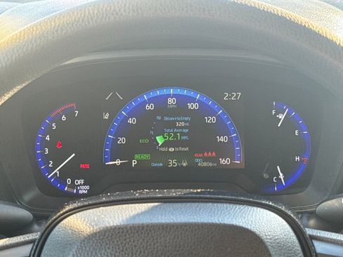 Used 2020 Toyota Corolla LE image 15