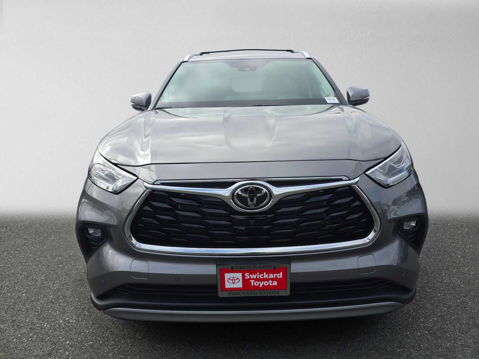 New 2026 Toyota Highlander Platinum AWD/4WD image 8