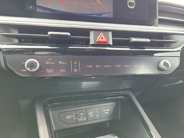 New 2026 Kia K5 GT-Line FWD image 23