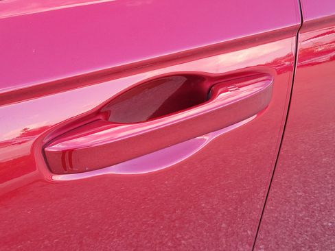 Used 2023 Honda Accord EX image 8