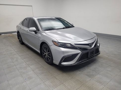 Used 2022 Toyota Camry SE image 13
