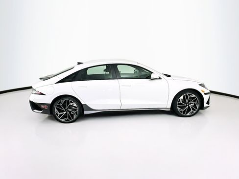 Used 2024 Hyundai Ioniq 6 SEL RWD image 10