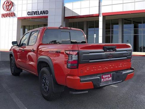 Used 2025 Nissan Frontier PRO-4X AWD/4WD image 5