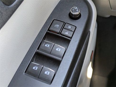 Used 2019 Toyota Highlander Limited image 24