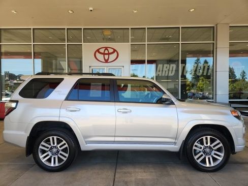Certified 2024 Toyota 4Runner TRD Sport AWD/4WD image 3