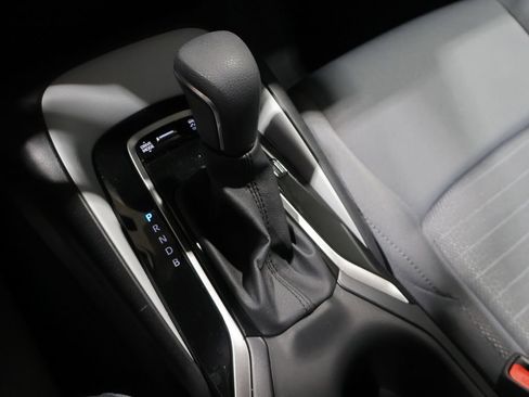 Used 2026 Toyota Corolla SE FWD image 29