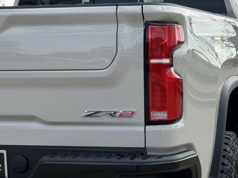 Used 2026 Chevrolet Silverado 2500 ZR2 image 7