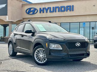 Used 2020 Hyundai Kona SEL FWD video 1