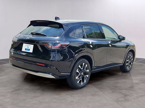 New 2027 Honda HR-V EX-L image 3