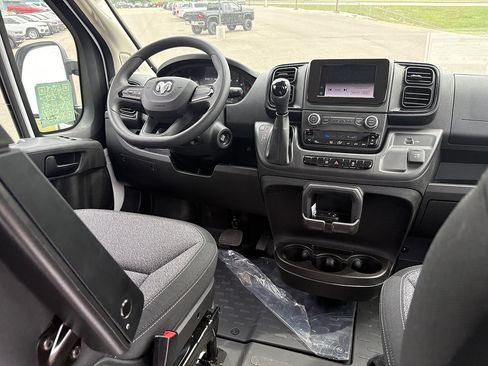 New 2025 RAM ProMaster 2500 FWD image 29