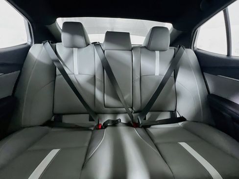 Used 2026 Toyota Camry SE FWD image 32