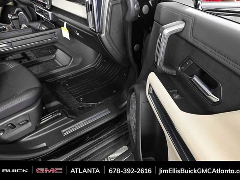 New 2026 GMC Hummer EV 4x4 Crew Cab image 26