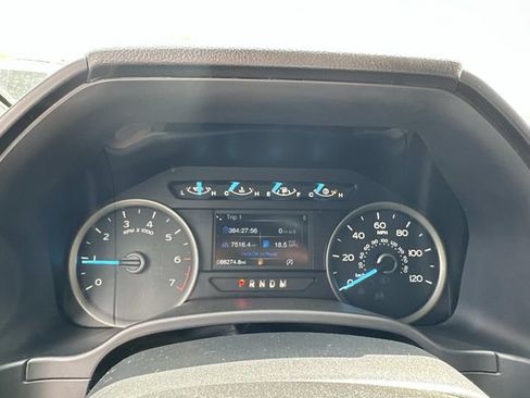 Used 2020 Ford F150 XLT w/ Equipment Group 302A Luxury AWD/4WD image 19