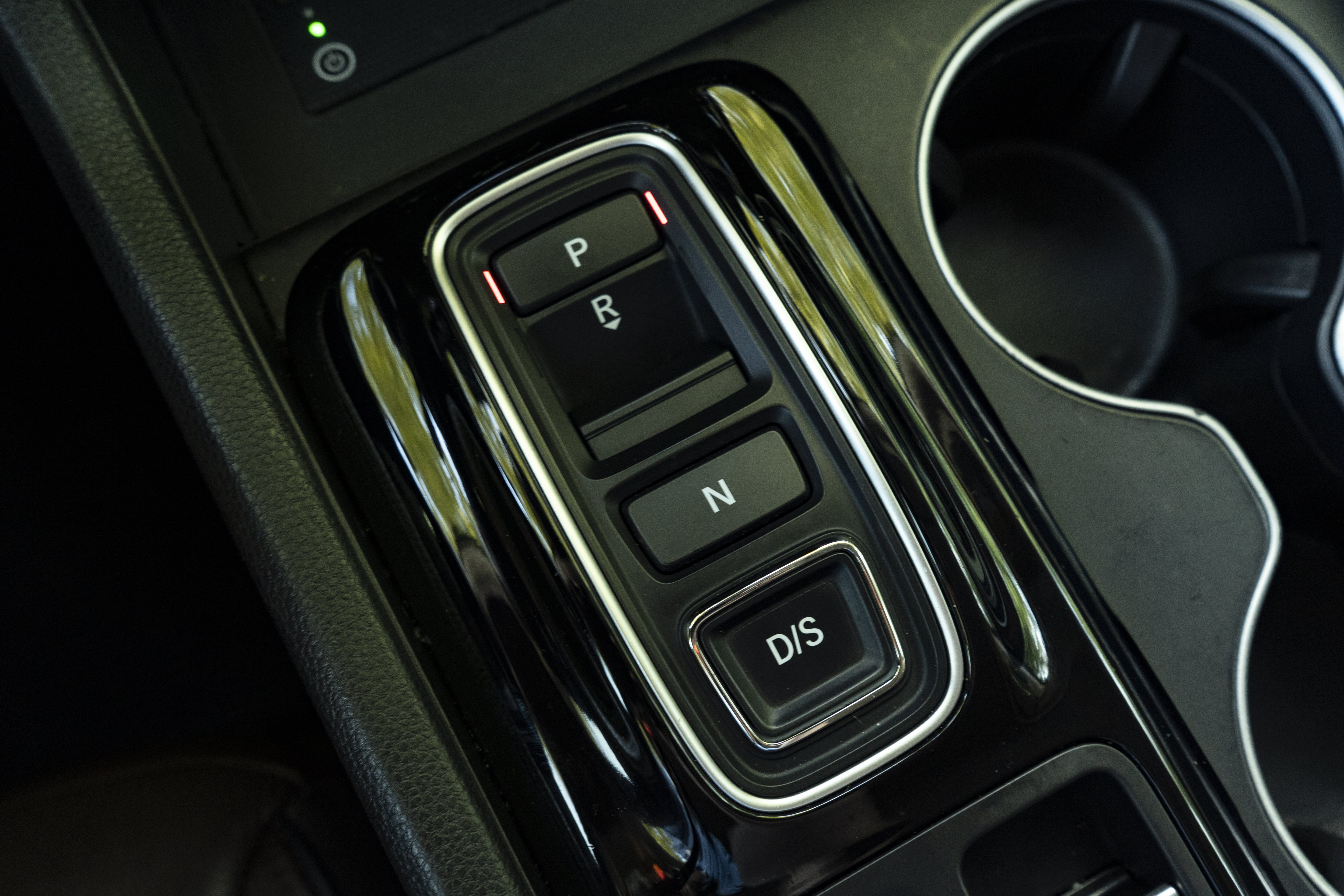 Certified 2025 Honda Pilot Elite image 30
