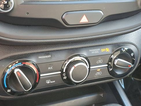 Used 2023 Kia Soul LX w/ Option Group 015 image 16