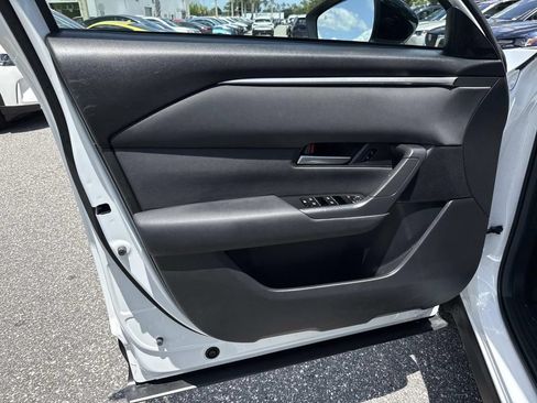 Used 2025 MAZDA CX-50 AWD 2.5 S w/ Cargo Package image 21