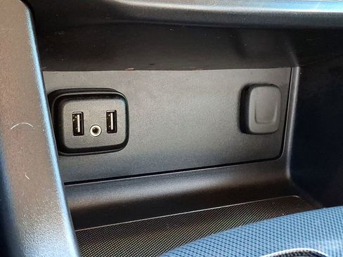 Used 2022 Chevrolet Colorado Z71 image 25