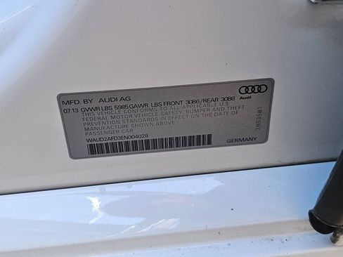 Used 2014 Audi S8 AWD/4WD image 28