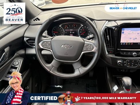 Used 2023 Chevrolet Traverse RS FWD image 16