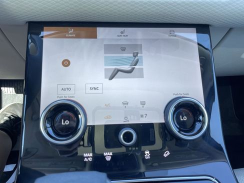 Used 2023 Land Rover Range Rover Velar S image 17