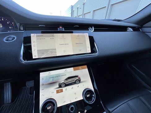 Used 2021 Land Rover Range Rover Evoque S image 24