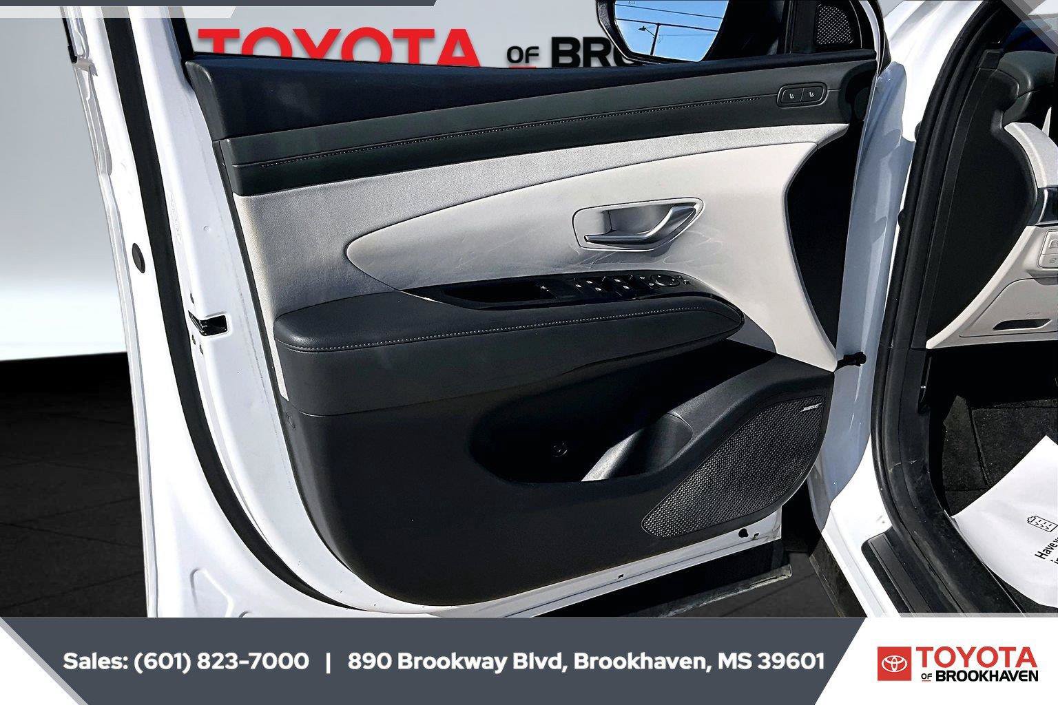 Used 2025 Hyundai Tucson Limited AWD/4WD image 17