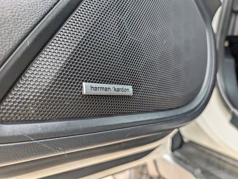 Used 2020 Subaru Outback Limited w/ Popular Package #2 image 21